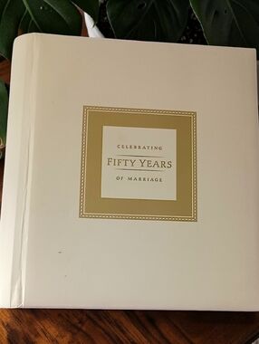 Hallmark 50th Anniversary Memory Book Golden Wedding Never Used Acid Free Pages